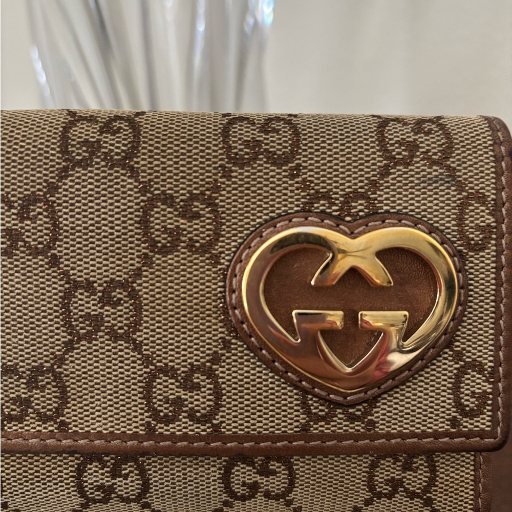 Gucci GG Logo Heart Canvas & Bronze Leather Continental Wallet - Picture 3 of 11